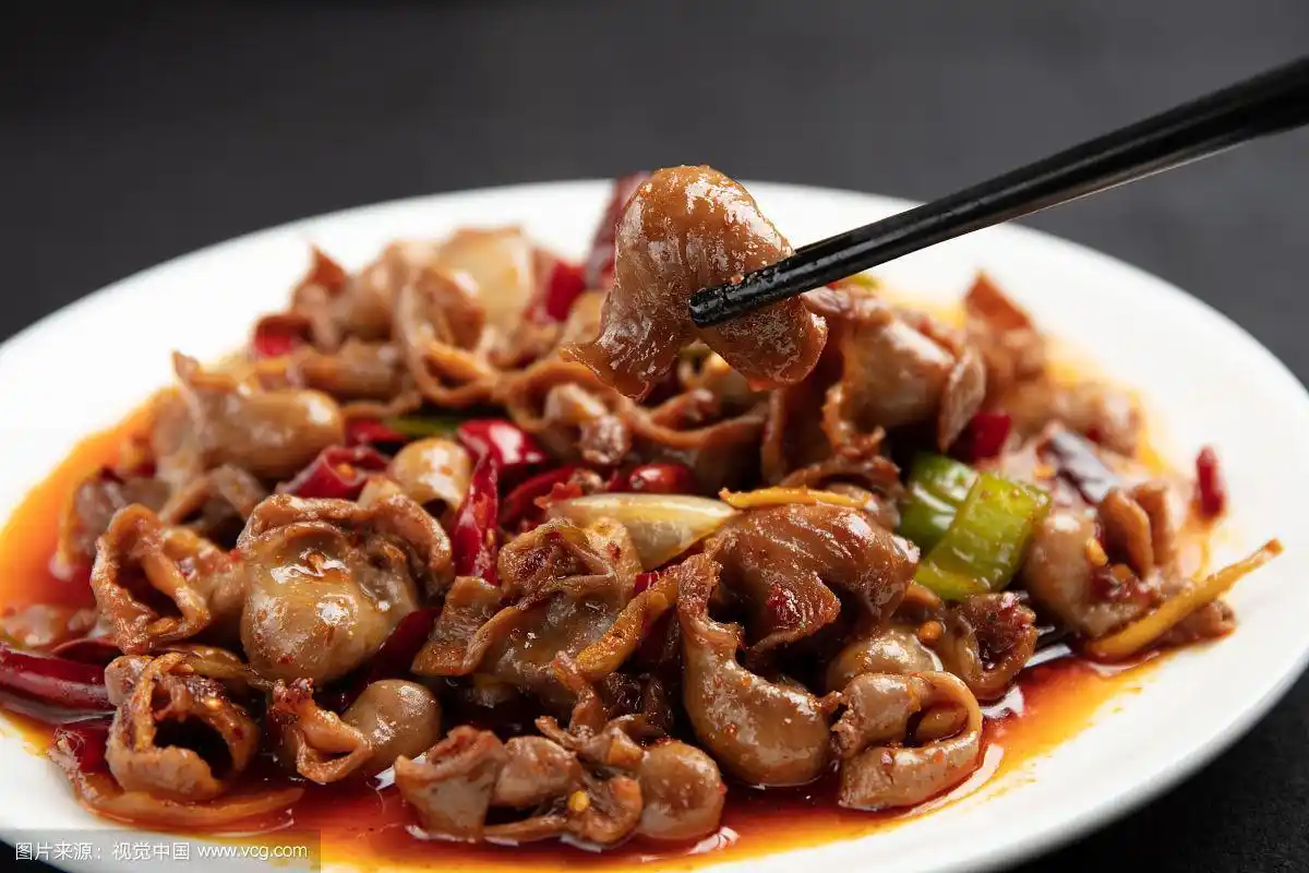 麻辣鱼肚爆炒鱼肚