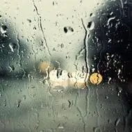 下雨雨水头像图片清新好看下雨天的雨水头像