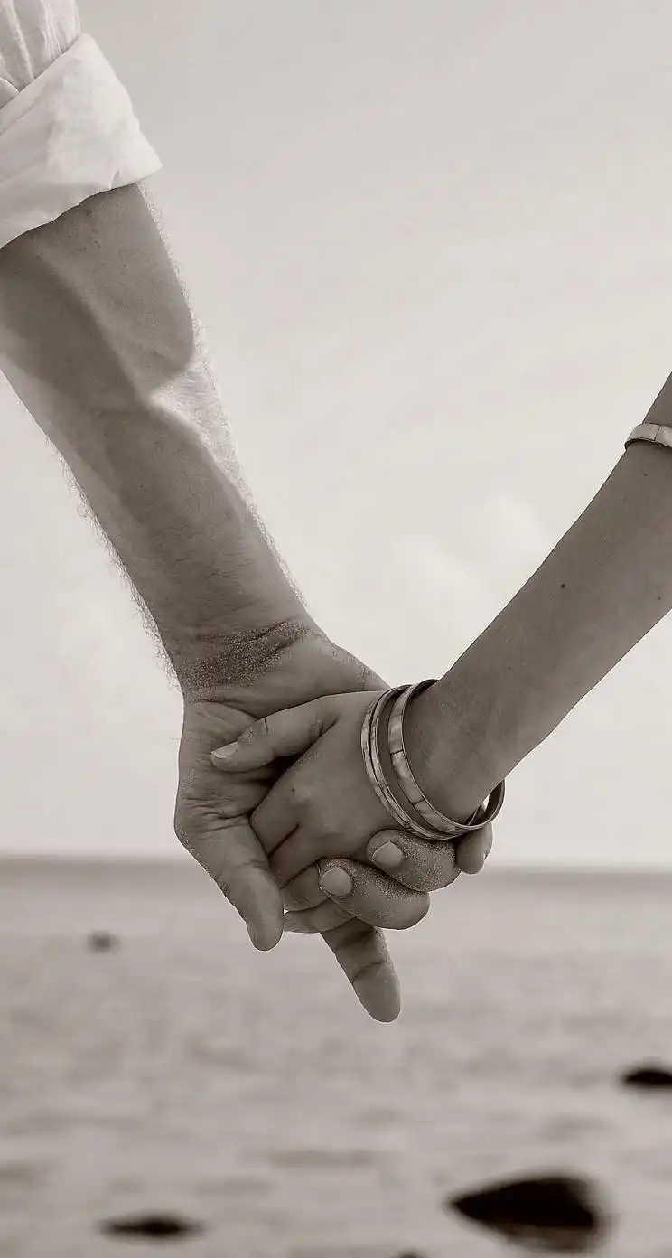 唯美手牵手手温馨手机壁纸