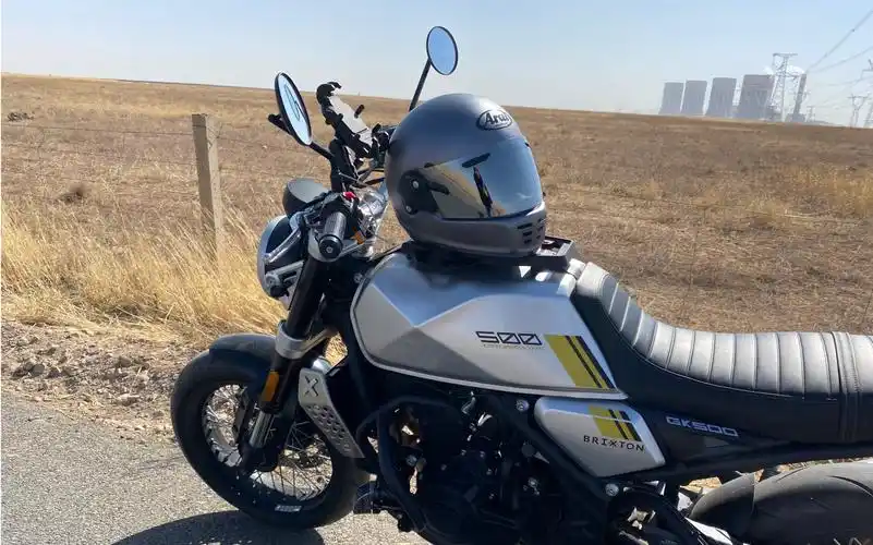 试试arai neo头盔风噪 gk500