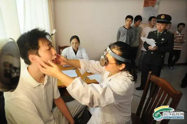 冬季征兵体检拉开帷幕