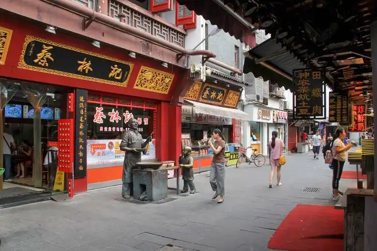 原创武汉户部巷150米400年历史30年辉煌这样的日子还能走多远