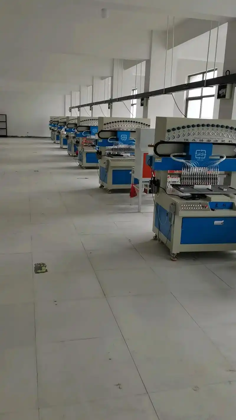 年后工厂找滴塑师傅,(调机调色,调色打样).年后要找工作的朋 - 抖音