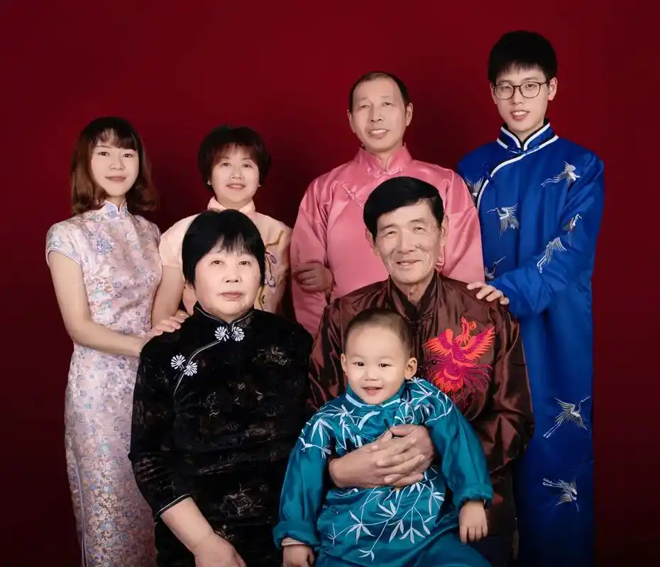 四世同堂还有一个集万千宠爱的小王子