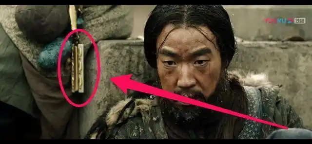 《长安十二时辰》中提到的"金鱼袋"到底是什么?