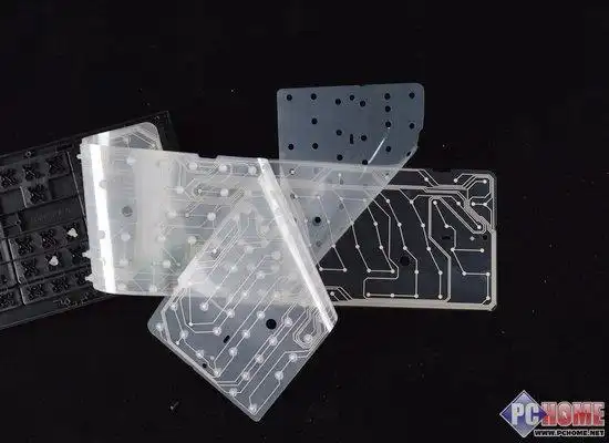 vr显示器 评测    这是一款常见的办公薄膜键盘拆解,弹力橡胶碗加电路