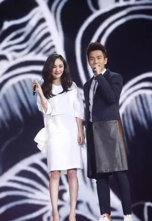 "深夜谈剧本"6年,这三位当事人的差距一目了然,原来早有预兆_刘恺威