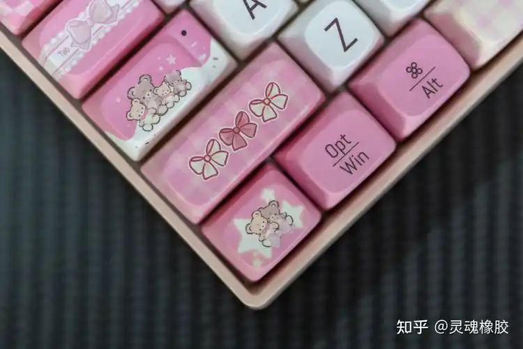 女神节来袭拒绝浮夸礼物主打一送一个不吱声