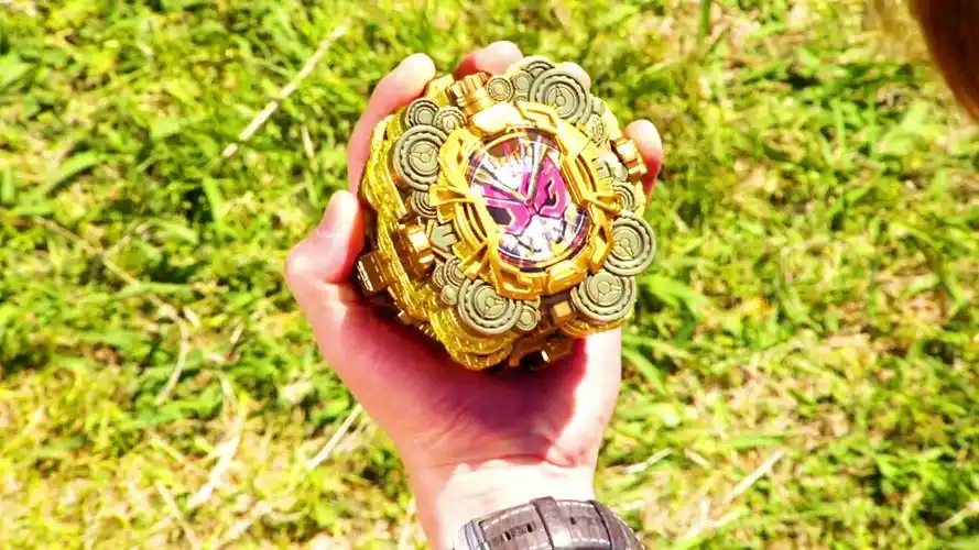 假面骑士时王崇皇时王变身蓝光调节60帧