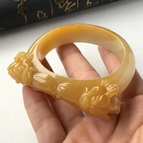 糯冰种黄翡双龙如意雕花贵妃镯595mm522mm
