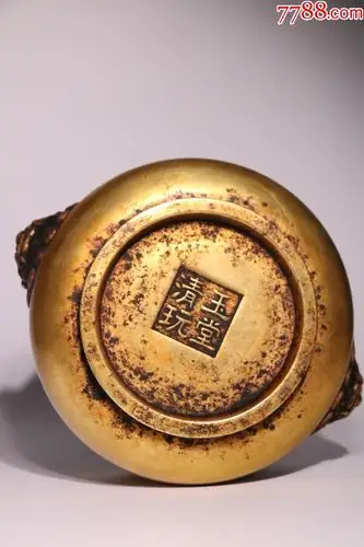"玉堂清玩"款铜鎏金狮首耳炉