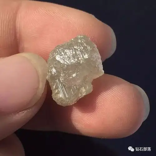 26.83克拉天然金刚石白色钻石原石