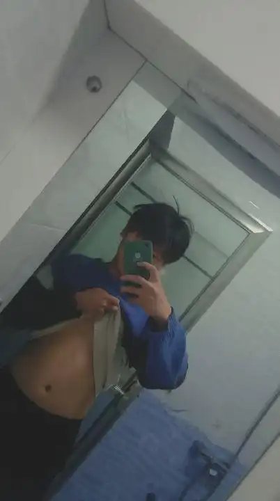 13岁腹肌照片真实无脸14岁腹肌照片真实无脸腹肌照片13岁左右腹肌的