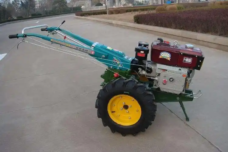 p>手扶拖拉机是一种小型拖拉机,流行于中国乡镇的一种 a href="#">