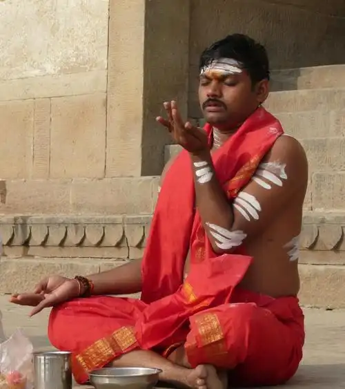 恒河边的奇葩印度人别人笑我太疯癫我笑别人看不穿