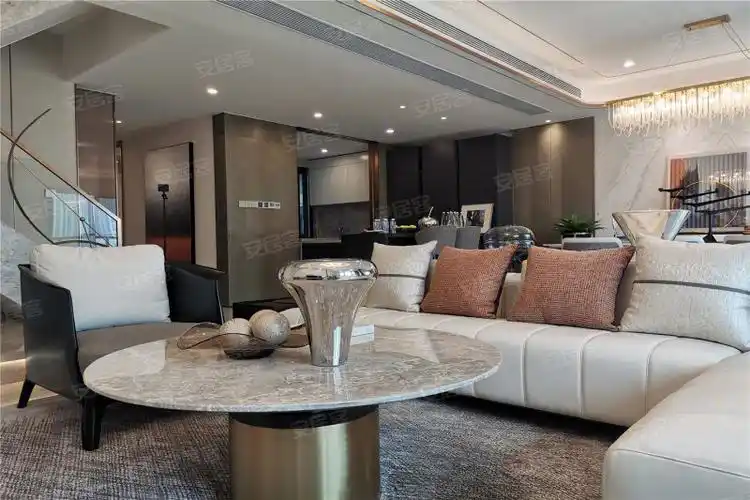 保利天汇样板间图