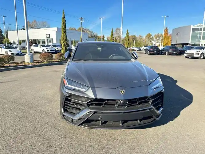 seattle  #贝尔维尤  #bellevue  #urus  #兰博基尼urus  #西雅图