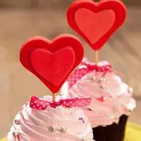 生日蛋糕朋友圈配图 关于吹生日蛋糕发说说配图_微信头像图片大全