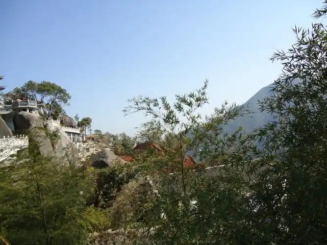 燕窝硐【原创】(二) - 智仁和诚 - 智仁和诚的博客