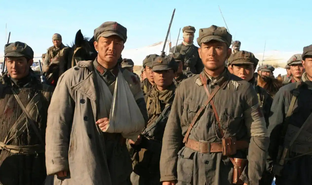 改编八路时,红军超编3.4万人,后来如何安置