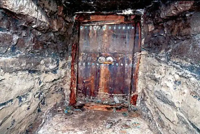 中国最牛的一座坟墓, 别说普通的盗墓贼, 就是乾隆皇帝都不敢动!