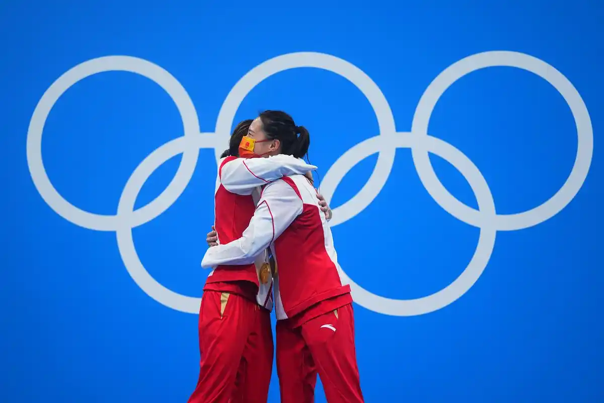 跳水——女子双人三米跳板决赛:施廷懋/王涵夺冠