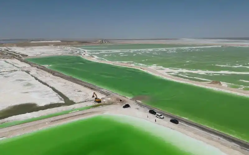 青海 察尔汗盐湖1