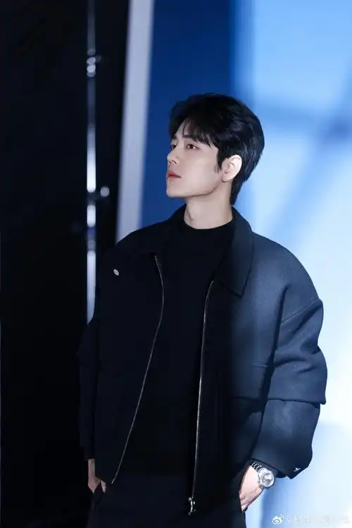 肖战#急需肖战大帅哥的照片净化一下眼睛