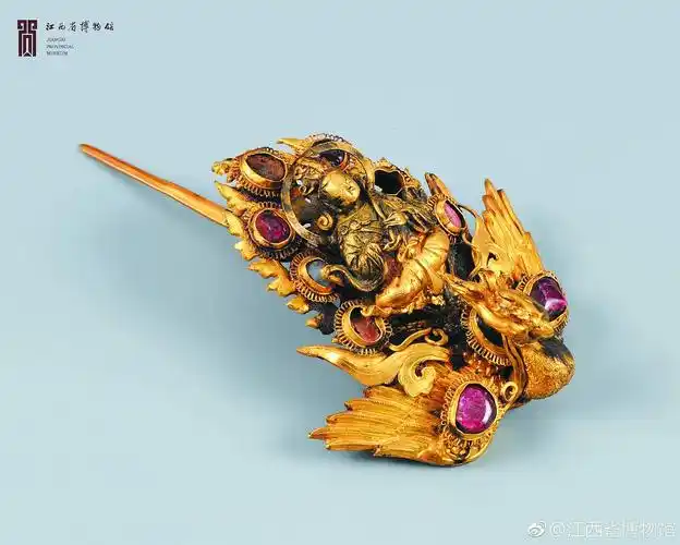 几枚绚丽灿烂的明代金簪