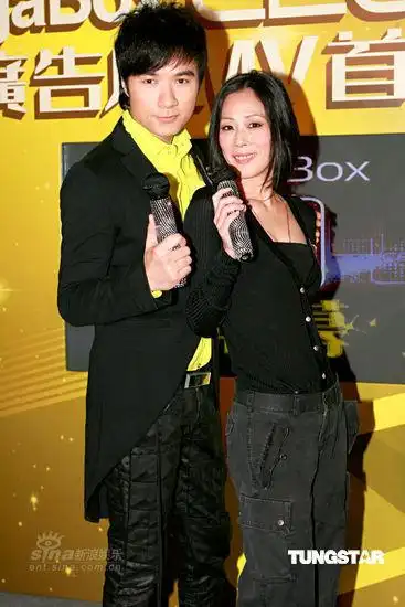 组图古巨基关淑怡打破公司界限首度合唱新歌