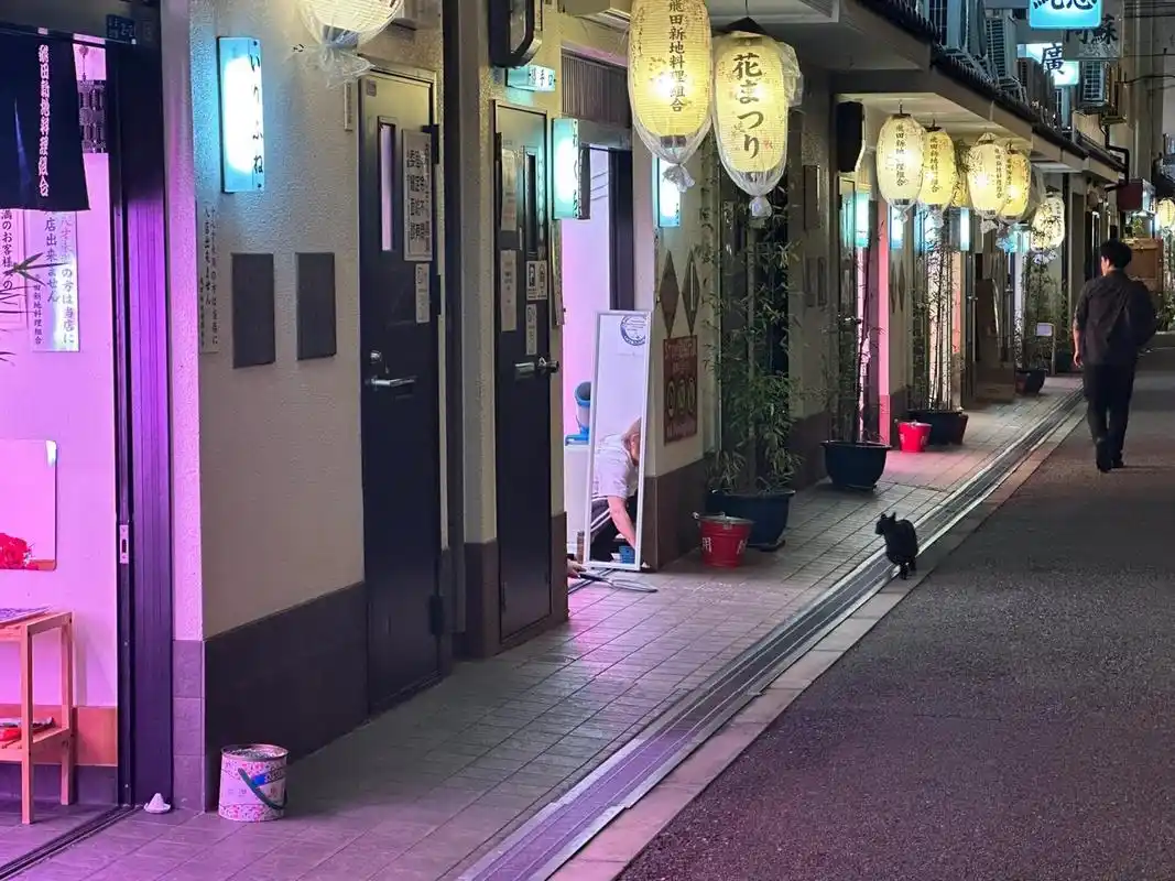 yooooo 飞田新地初次访问 大阪四大新地里面最出名的,大阪府知事都说