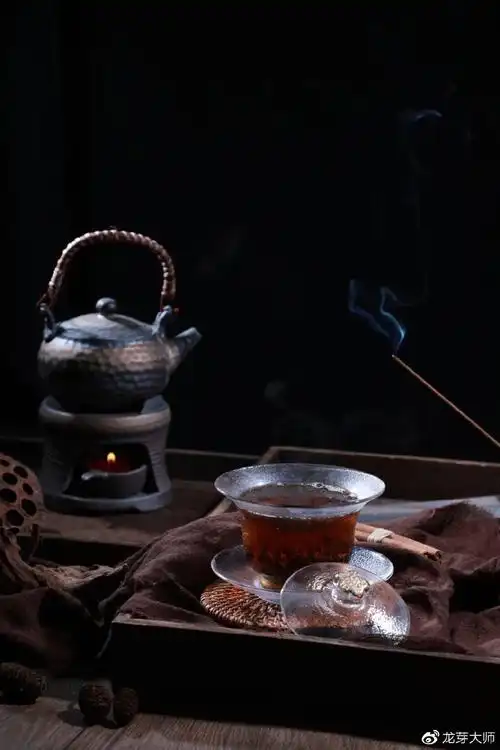 泡茶知性,喝茶知味,论茶知心