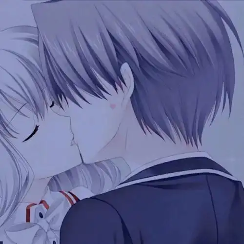 情侣头像是心动哇