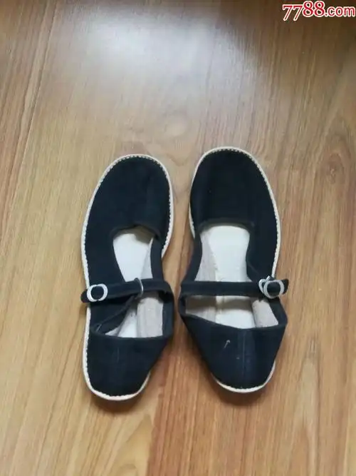 全新老式白塑料底一带女鞋