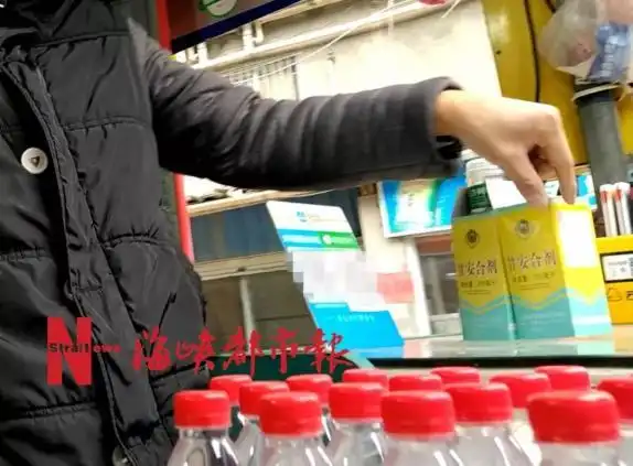 福州肺科医院镇咳神药院外多家商铺竟有销售