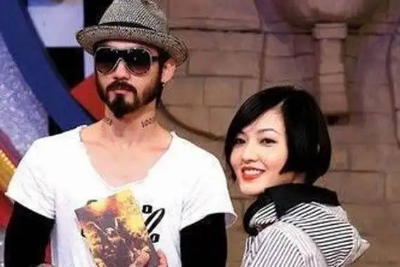 allen是范晓萱男友吗曾传已分手如今一同上奇遇人生