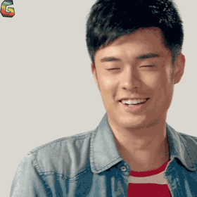 此外,"小猎豹"郑恺更是被队友和对手同时"群攻",一脸蒙圈的表情令人