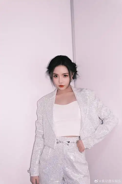 索尼星动态#78|安崎超话    @安崎元气一舞