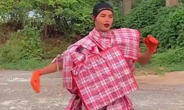 如何用米袋制作男孩衣服用米袋子做男童衣服视频