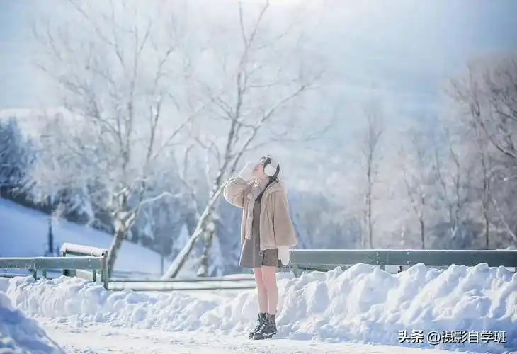 冬天人像照片咋拍美?试试这6个摄影技巧吧_人物_画面_背景