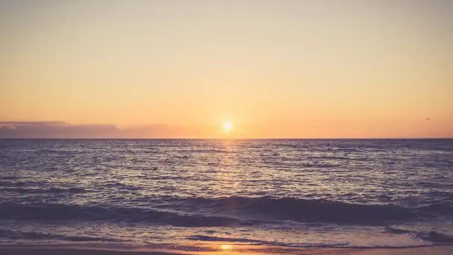 海滩黄昏日落风景图片壁纸1024x768分辨率查看 (4/6)