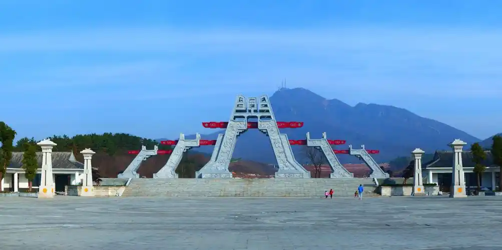 驻马店老乐山确山铁花携生态乐山将闪耀央视春晚