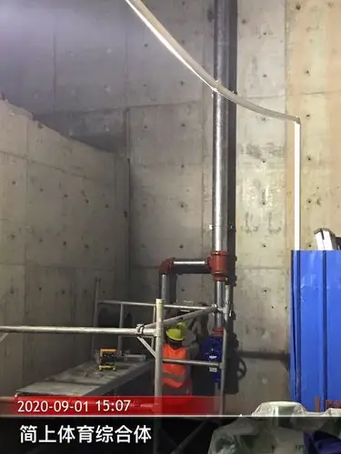 负二层游泳池东侧压力排水管安装完成100%