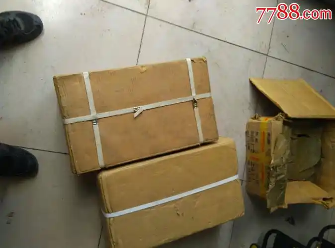 87陆*大帽徽整箱出售不拆箱