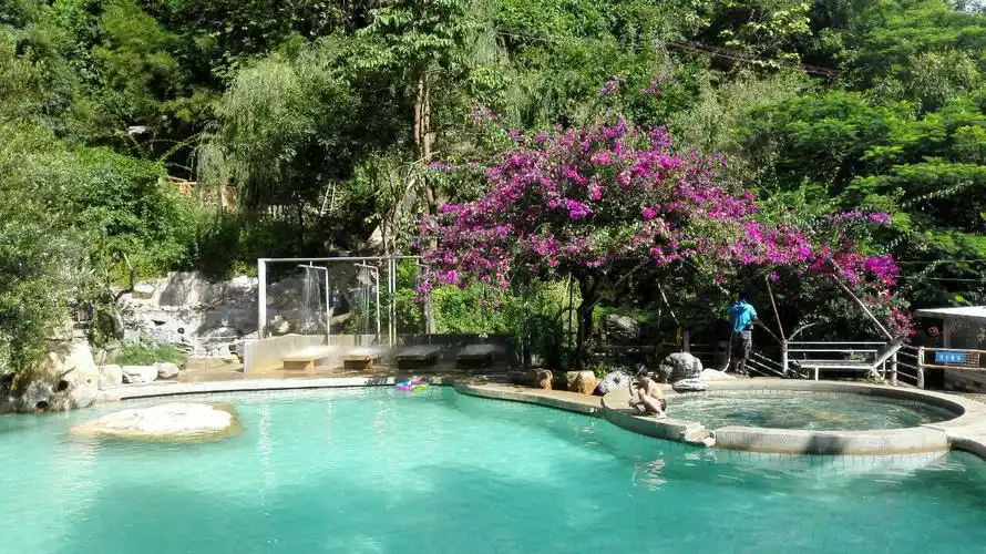 世界锡都 魅力个旧 丫沙底温泉假日解乏必备哟!