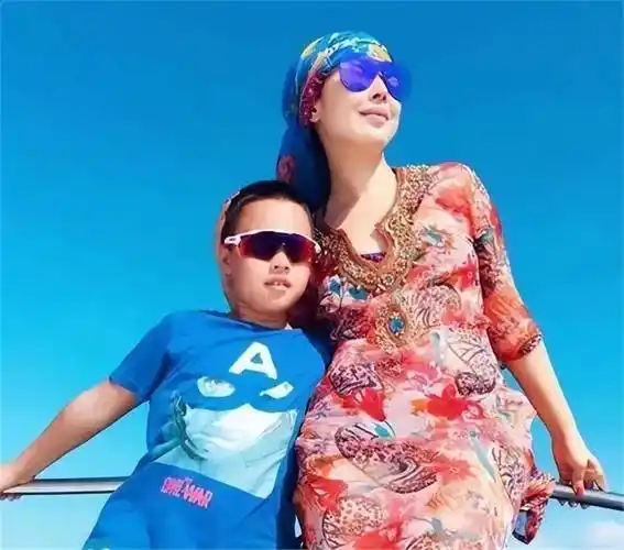 唱《祝你平安》的孙悦三任男友都不平安:去世,入狱,破产_居鹏_张俊