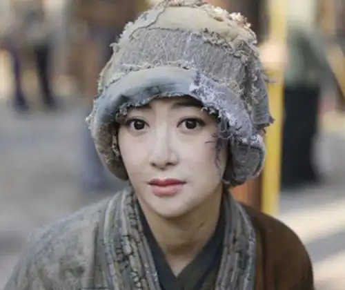 叶罗丽测试选一个乞丐头像测测现在的你丑还是以后丑