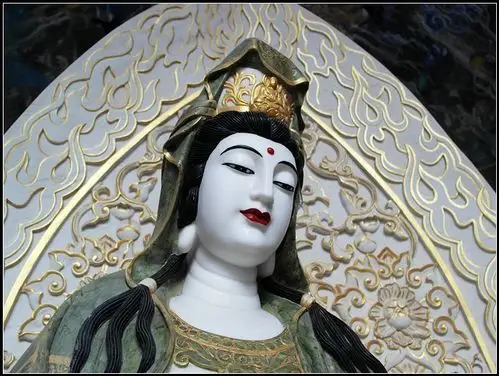 在五台山竹林寺我遇到了最漂亮的观世音菩萨法相庄严