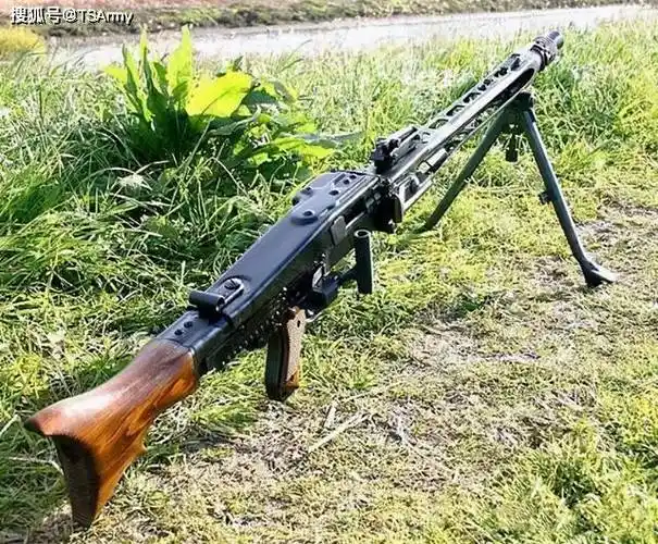 世界上13款最成功的机枪,老货m2hb仍在西方大量服役_我国_弹药_年代