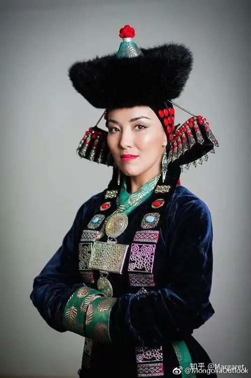 纯纯的蒙古族长相是什么样? - 知乎